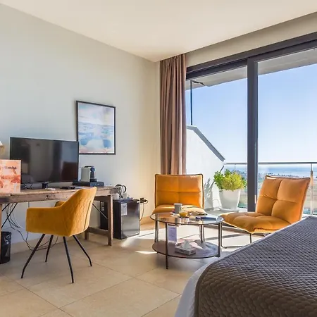 Miba Hotel 2*