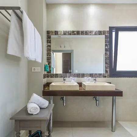 Miba Otel 2*